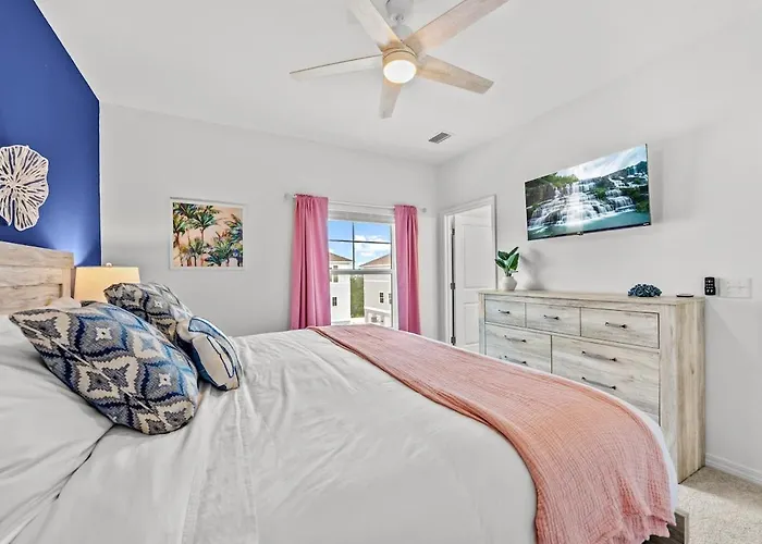 Pink Pompano - Ocean View & Supplies Holiday home *